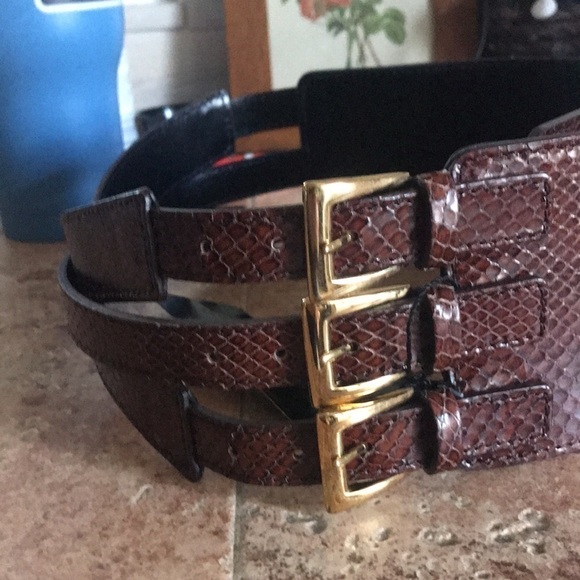 NWT Escada Leather Wide Waist Woman’s Belt Brown Snake Gold Hardware Italy main image 6